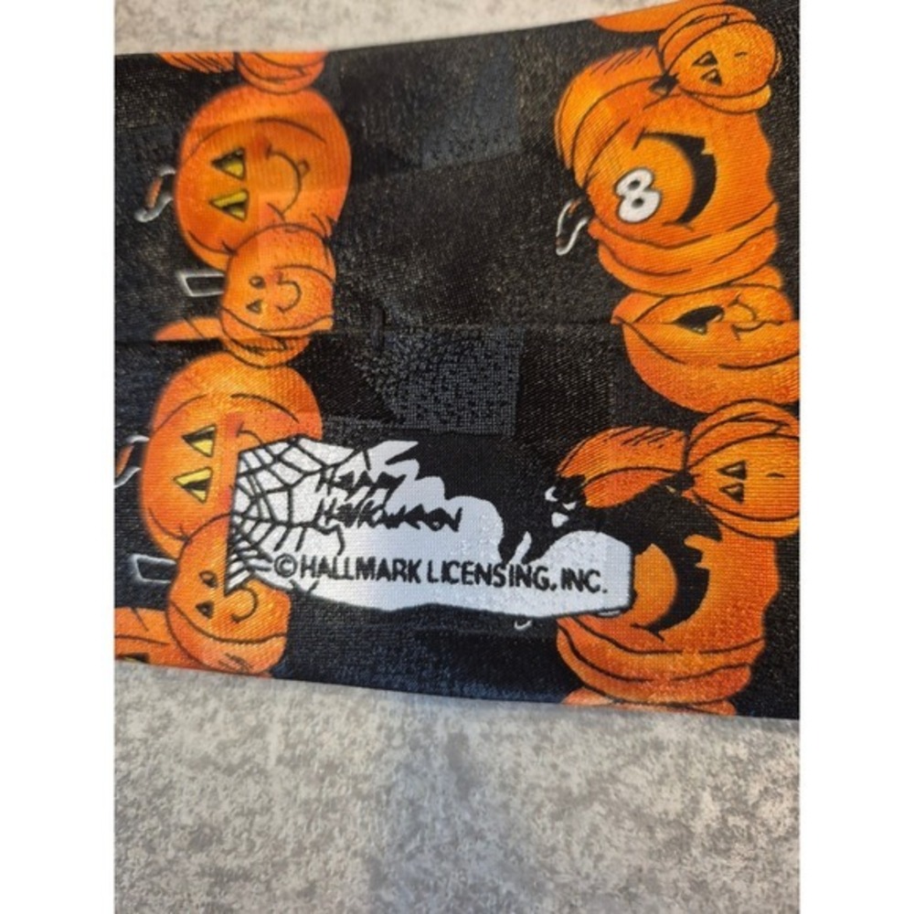 Novelty Ties Halloween‎ Tie Pumpkins Ghosts Bats Spooky Holiday Mens Necktie - Picture 7 of 8